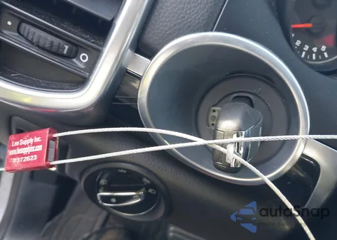 2017 Porsche Cayenne Platinum Edition z USA, uszkodzony, nr VIN WP1AA2A2XHKA82752